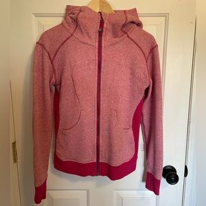 Lululemon On The Daily hoodie. Size 4